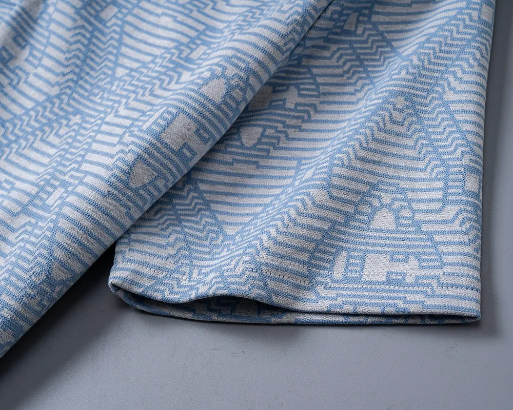 30165# 2026 spring and summer official website New Arrival lapel T-shirt, knitted jacquard fabric is handsome, the fabric is comfortable, the workmanship is rigorous, and the stitching is neat. Good upper body effect·Sizes M-3XL Sky Blue